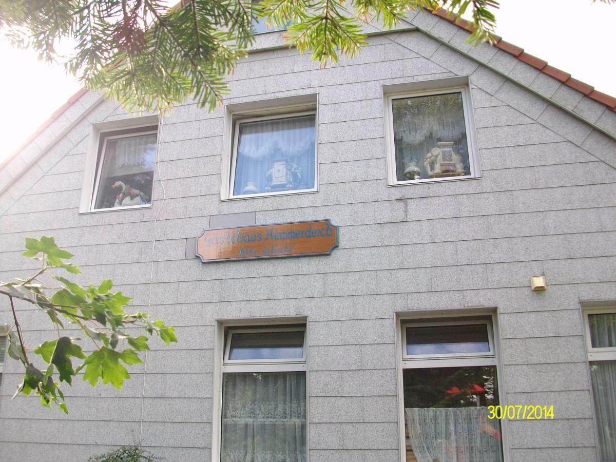 Gaestehaus Hemmerdeich-Alte Schule Oldenswort Exterior foto